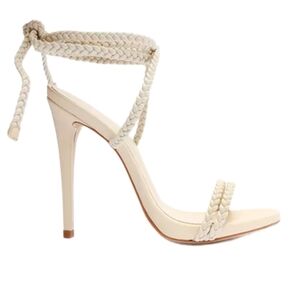 NWOB SCHUTZ Jada Braided Ankle Tie SandalEGG SHELL, Size 5.5 New with defect